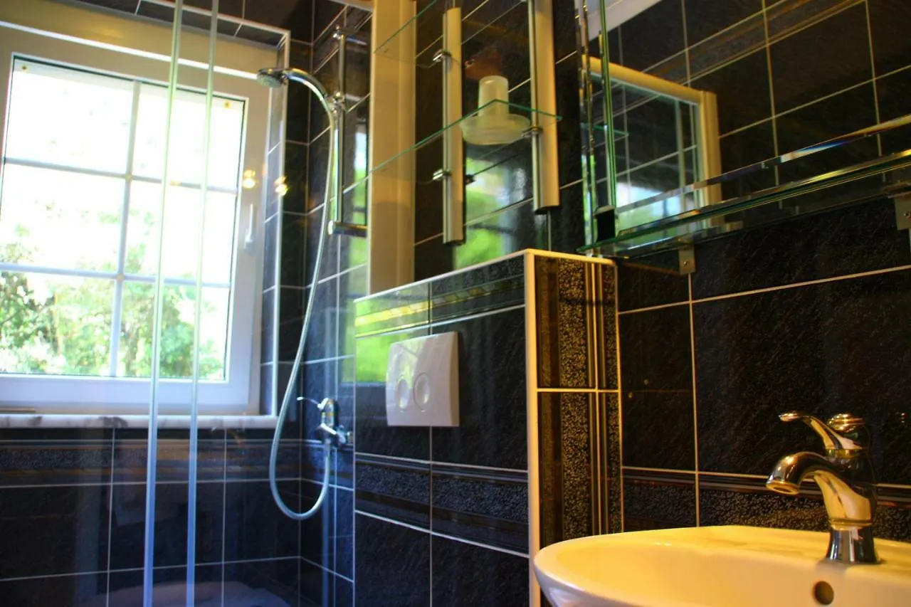 Villa Lucija Rab Town Apartment